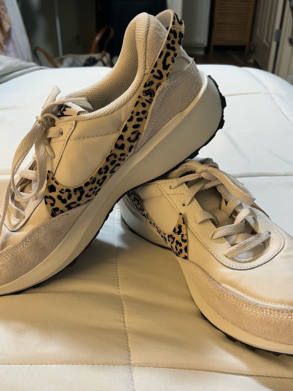 NWOT Nike Women's Waffle Debut Sneaker Size 11 Leopard - Picture 10 of 14